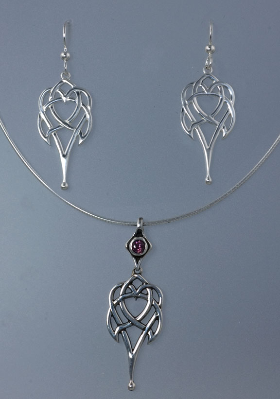 CELTIC HEART - Gemstone Pendant, Earrings & Chain Set