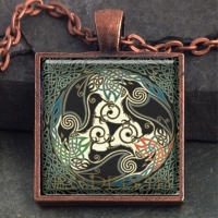 MORRIGAN Triple Ravens - Vintage Celt Copper Glass Domed Pendant By Jen Delyth